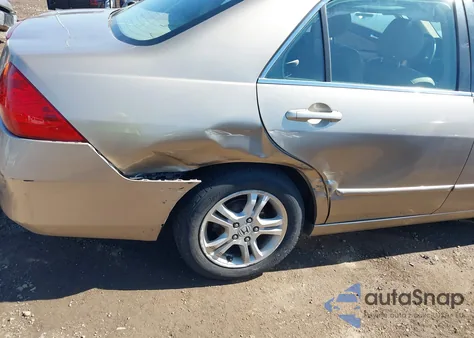 2007 Honda Accord 2.4 Ex from USA, damaged, VIN 1HGCM56837A045774